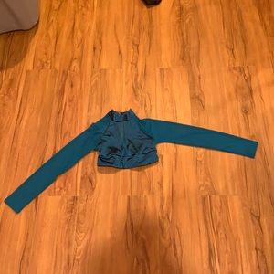 Blue long sleeve crop top